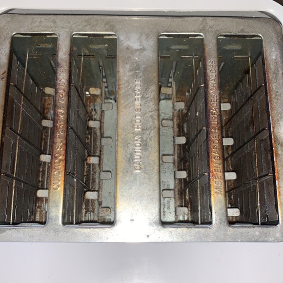 toaster - Picture 2 of 4